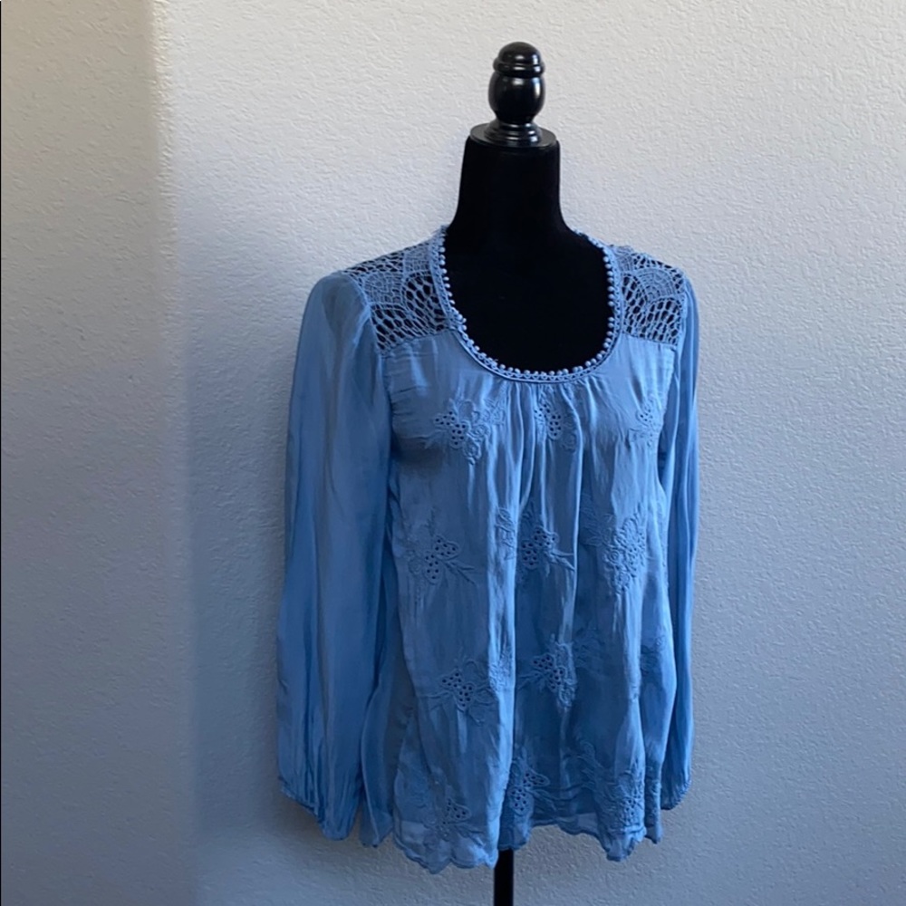 NWT 100% Silk Le Marais Paris Top